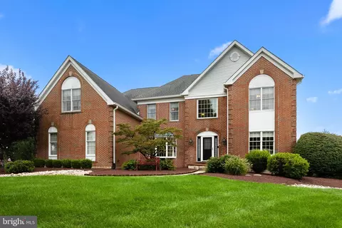 16 Columbia Cir, Richboro, PA 18954