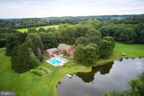 4072 Thisal Ln, Carversville, PA 18913