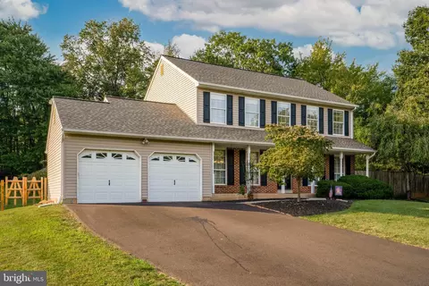 1416 Valley Vw, Warrington, PA 18976