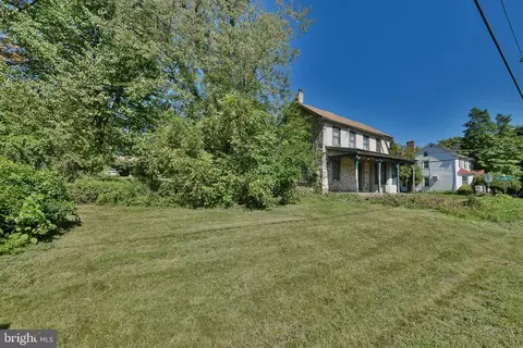 1040 Hilltown Pike, Hilltown, PA 18927