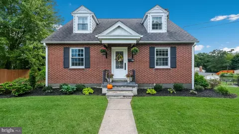 248 N 3rd St, Perkasie, PA 18944