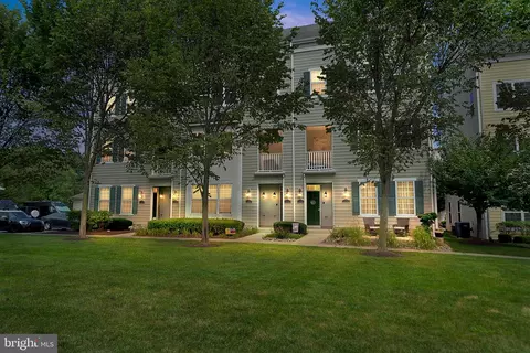 137 B Equestrian Row, Bensalem, PA 19020