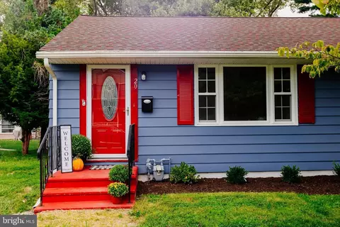 20 Bowling Green Ave, Morrisville, PA 19067