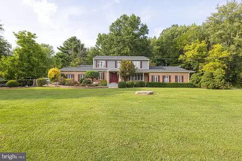 408 Big Oak Rd, Yardley, PA 19067