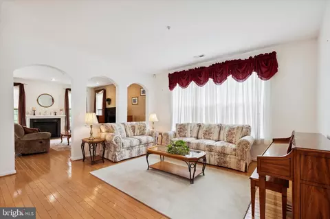 1237 Scott Pl, Warminster, PA 18974 photo 6