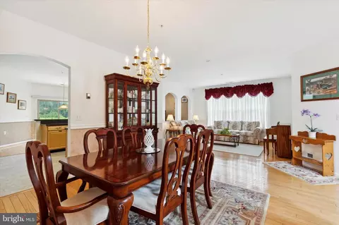 1237 Scott Pl, Warminster, PA 18974 photo 5
