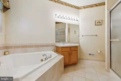 1237 Scott Pl, Warminster, PA 18974 photo 17