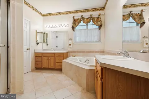 1237 Scott Pl, Warminster, PA 18974 photo 18