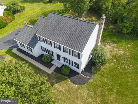 1243 Black Oak Ct, Chalfont, PA 18914