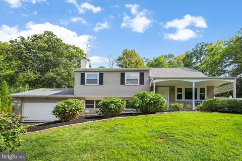 216 Dorset Way, Chalfont, PA 18914