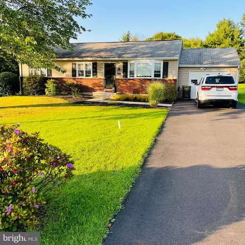 1015 Butler Ln, Perkasie, PA 18944