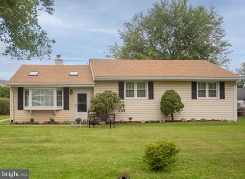 506 Delaware Ave, Langhorne, PA 19047