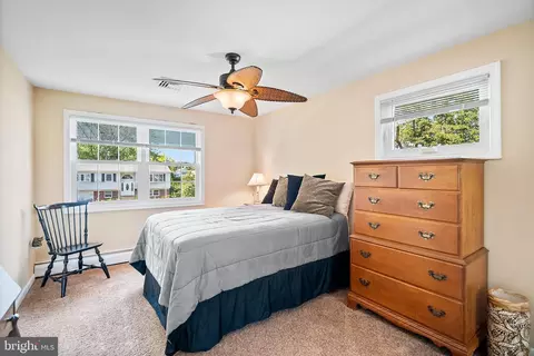 1043 Red Barn Rd, Warminster, PA 18974 photo 18