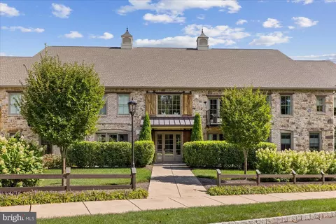 2401 Lower State Rd #202, Doylestown, PA 18901