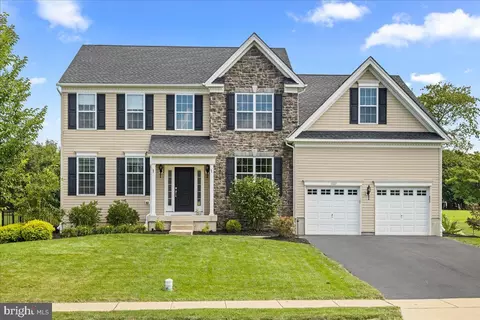 1107 Berthas Way, Perkasie, PA 18944