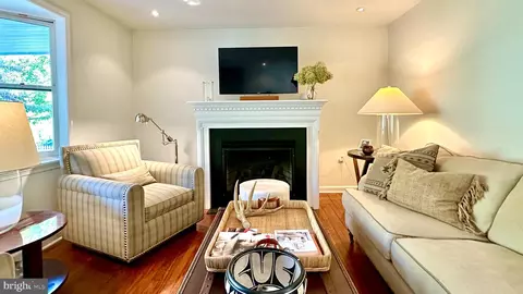 1754 River Rd, Upper Black Eddy, PA 18972