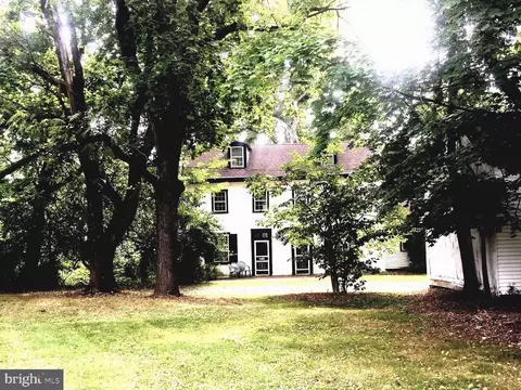 800 New Rd, Churchville, PA 18966