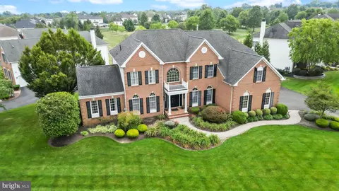 186 Livery Dr, Southampton, PA 18966