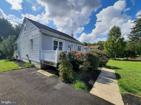 1934 Virginia Ave, Bensalem, PA 19020