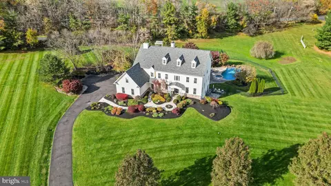 1 Windy Holw, New Hope, PA 18938