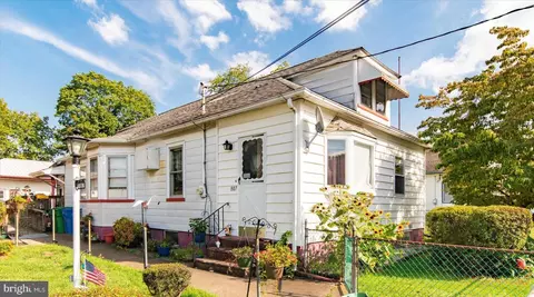 807 Logan Ave, Croydon, PA 19021