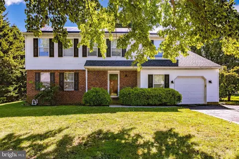 312 Cambridge Ln, Newtown, PA 18940