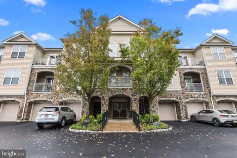 5206 Knox Ct #5206, Warwick, PA 18974