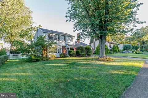 839 Newtown Rd, Warminster, PA 18974