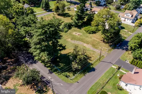 516 Birch Ave, Bensalem, PA 19020