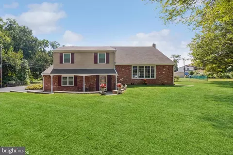 4223 Roberts Cir, Bensalem, PA 19020