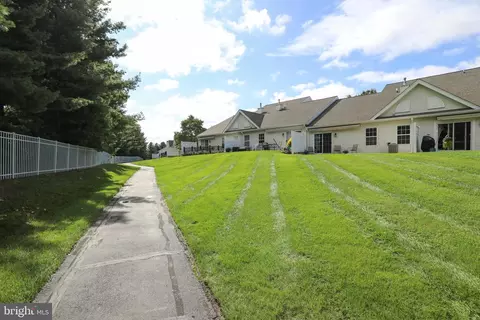 180 Progress Dr, Doylestown, PA 18901 photo 6