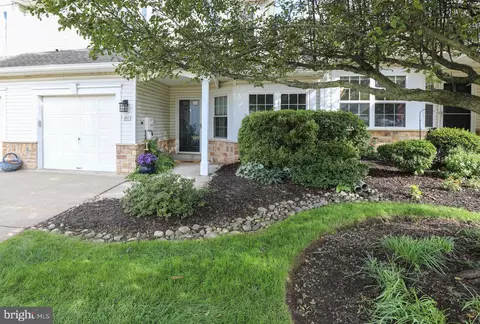 180 Progress Dr, Doylestown, PA 18901
