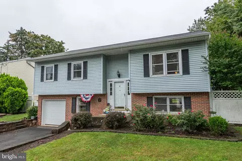 527 Main St, Langhorne, PA 19047