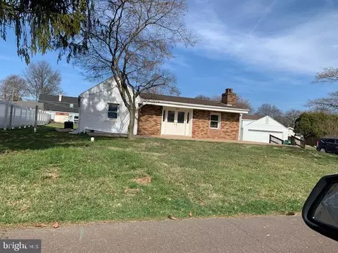 310 Rosewood Ave, Feasterville Trevose, PA 19053