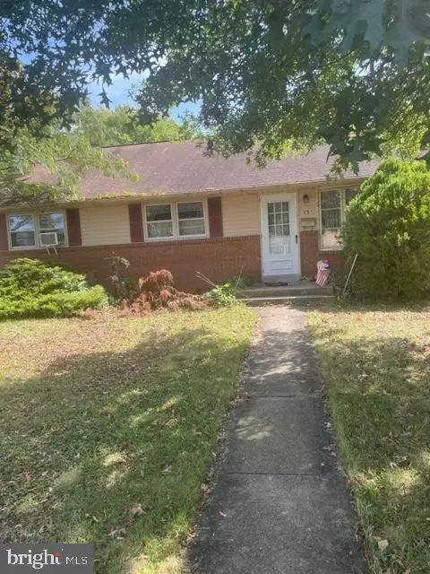 19 Dill Ave, Perkasie, PA 18944