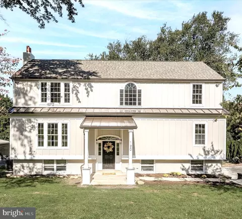 120 Springdale Ave, Huntingdon Valley, PA 19006
