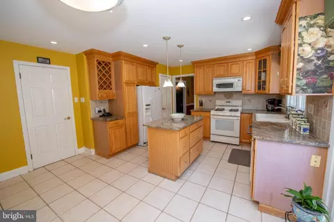 520 Mill Rd, Yardley, PA 19067 photo 16