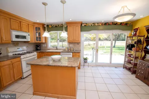 520 Mill Rd, Yardley, PA 19067 photo 18