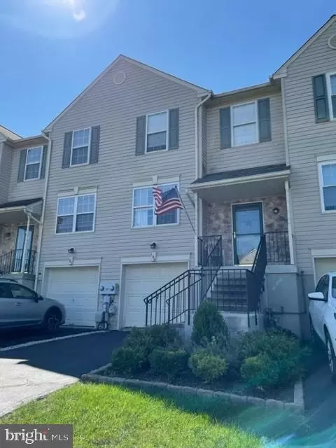 103 Bramble Ln, Perkasie, PA 18944