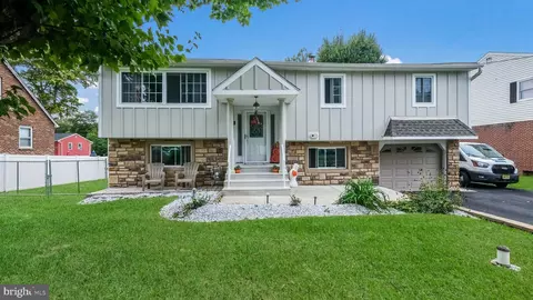 355 Elmwood Ave, Feasterville Trevose, PA 19053