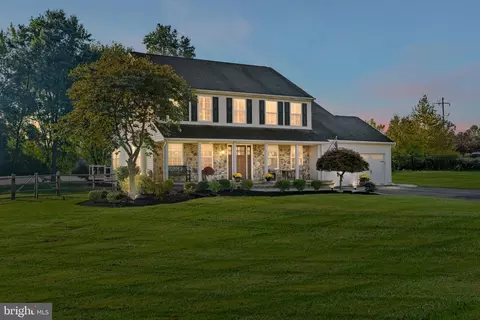 107 Buttercup Blvd, Warrington, PA 18976