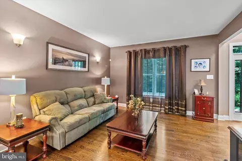 4 Morningside Dr, Yardley, PA 19067 photo 15