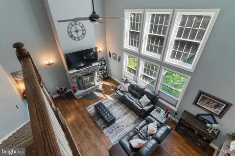 4 Morningside Dr, Yardley, PA 19067 photo 8