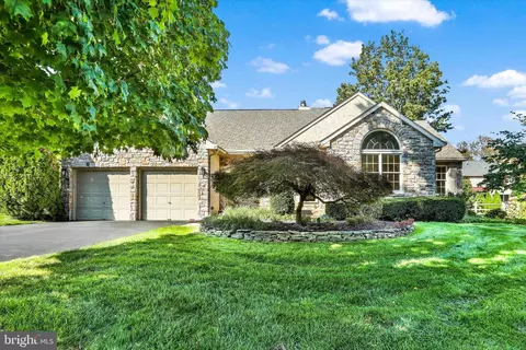 376 Birdsong Way, Doylestown, PA 18901