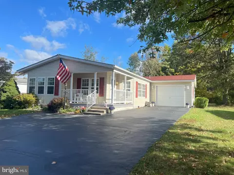 10 Williams Way, Sellersville, PA 18960