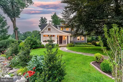 28 Kiltie Dr, New Hope, PA 18938