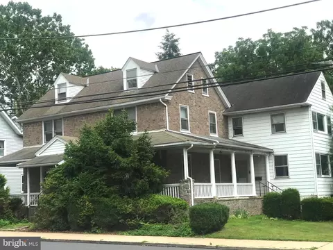 135 S Main St, Perkasie, PA 18944