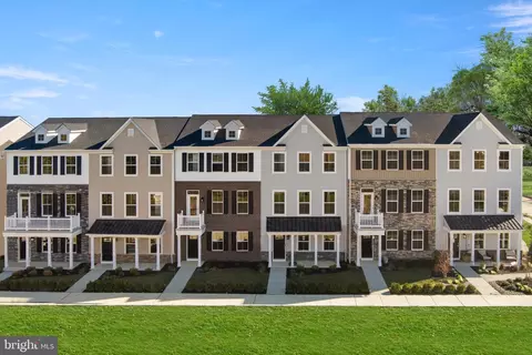 4972 Franklin Cir, Pipersville, PA 18947