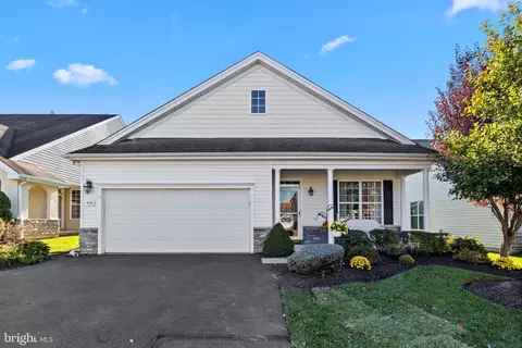 918 Laurens Ln, Warwick, PA 18974