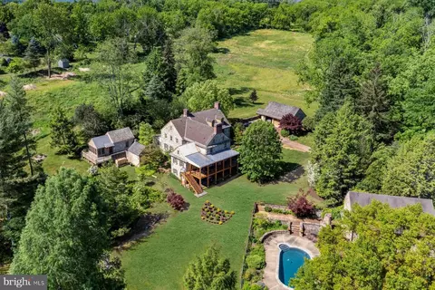 2707 River Rd, New Hope, PA 18938